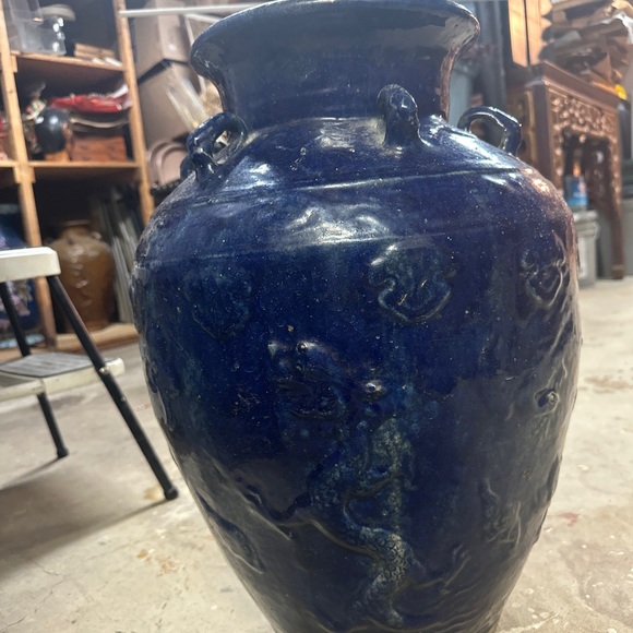 Chinese Cobolt Blue glazed martaban jar with Handles - Picture 2 of 6